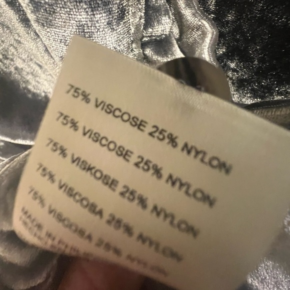 Small Anthropologie pilcro velvet femme button down collarless shirt grey gray - Picture 12 of 14